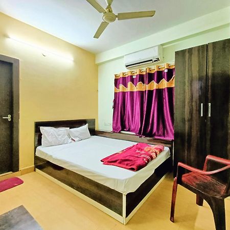 Rest Inn Hotel Newtown Road Near Tata Medical Kolkata Exterior photo