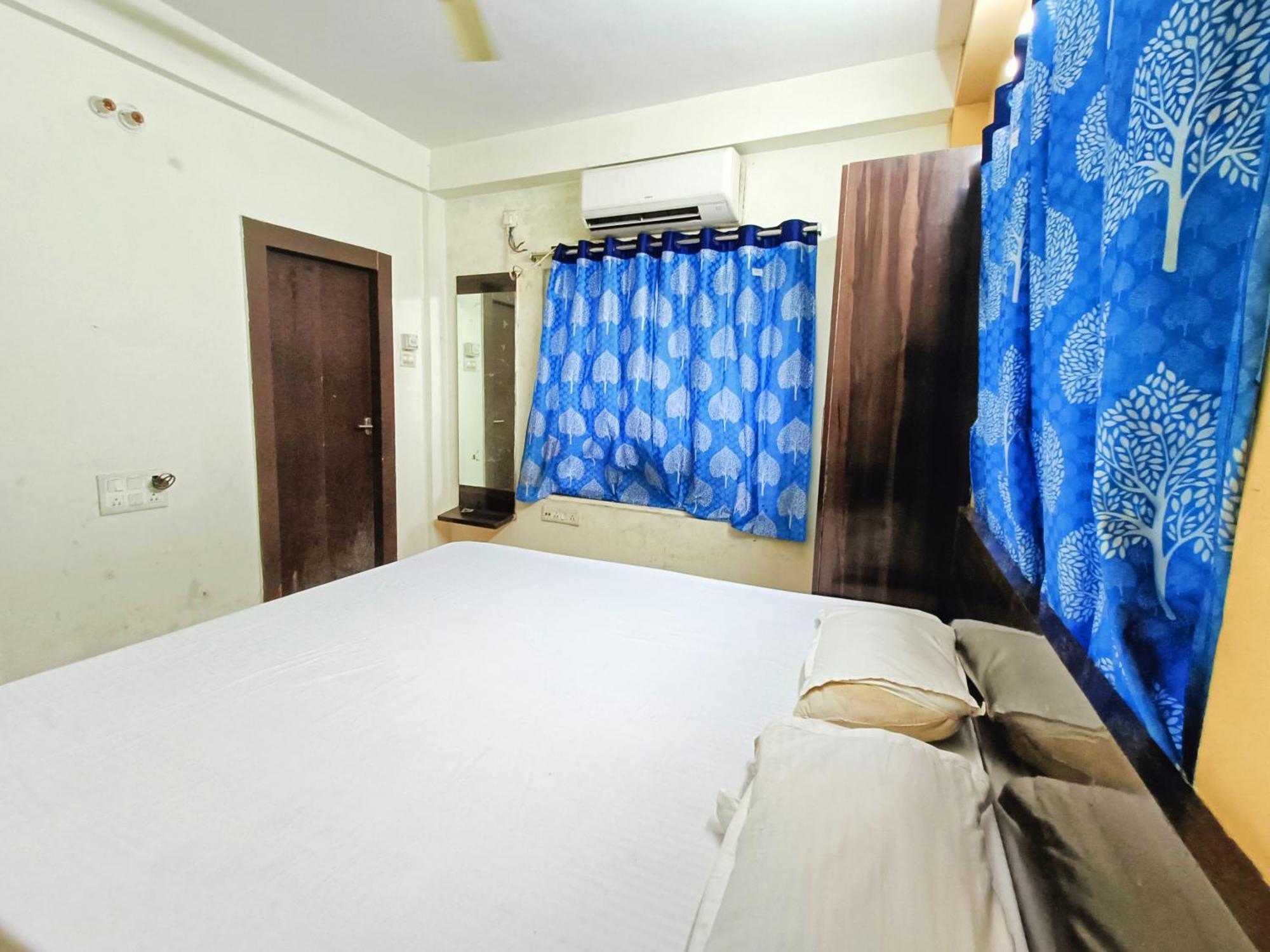 Rest Inn Hotel Newtown Road Near Tata Medical Kolkata Exterior photo